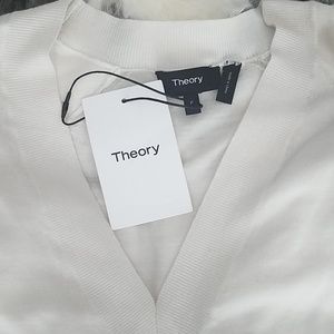 THEORY lightweight P S sweater Ice White V neck